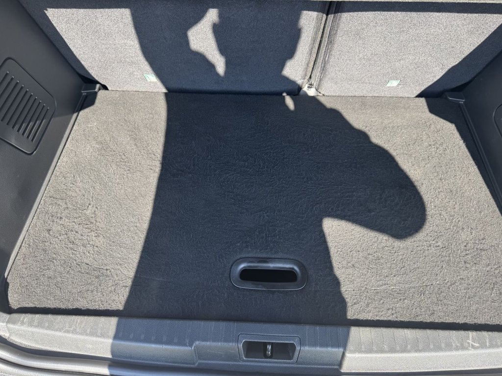 Used Renault Captur 2018 for sale - 76345305: Photo 21