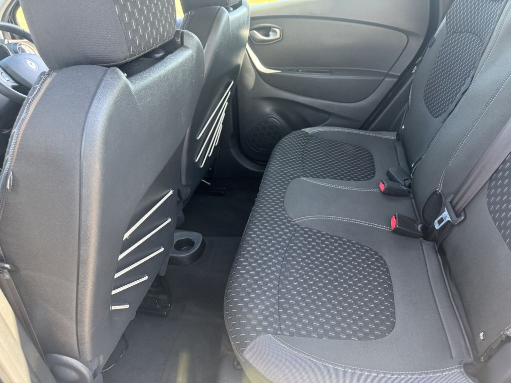 Used Renault Captur 2018 for sale - 76345305: Photo 28