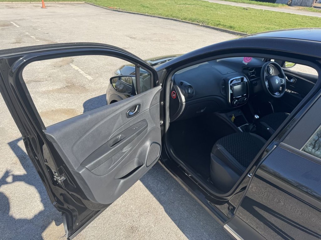 Used Renault Captur 2018 for sale - 76345305: Photo 31