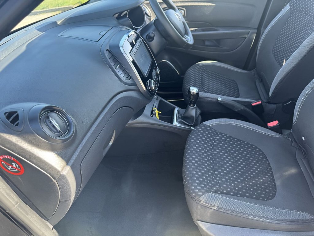 Used Renault Captur 2018 for sale - 76345305: Photo 33
