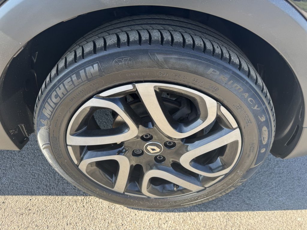 Used Renault Captur 2018 for sale - 76345305: Photo 39