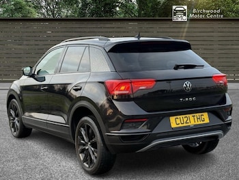Used Volkswagen T-Roc 2021 for sale - 77027350: Photo