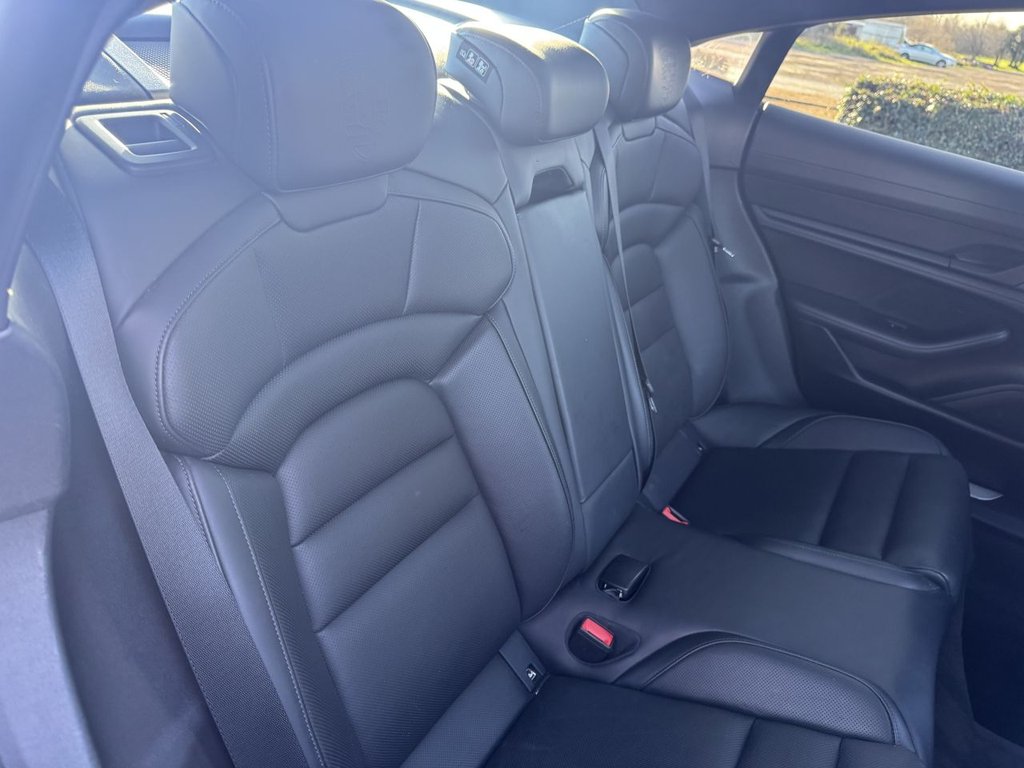 Used Porsche Taycan 2020 for sale - 76826477: Photo 27