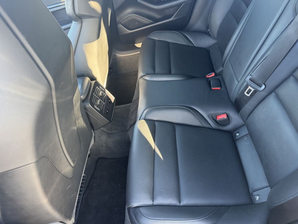 Used Porsche Taycan 2020 for sale - 76826477: Photo 36