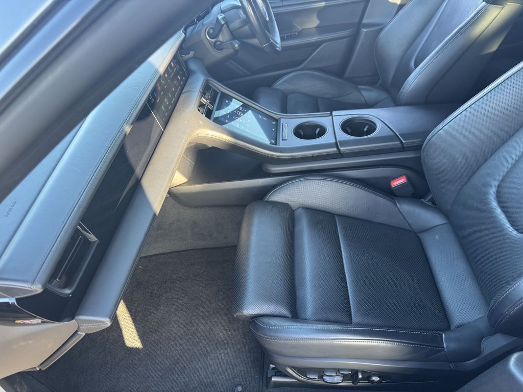 Used Porsche Taycan 2020 for sale - 76826477: Photo 41