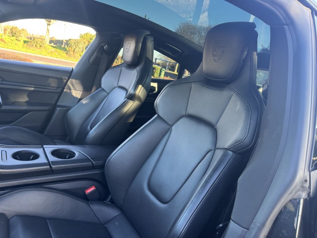 Used Porsche Taycan 2020 for sale - 76826477: Photo 42