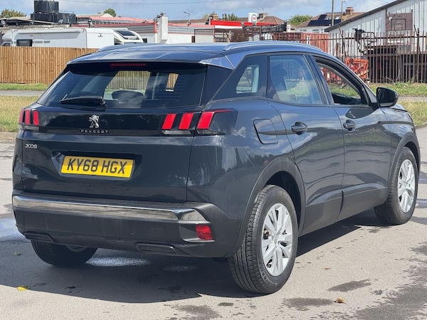Used Peugeot 3008 2018 for sale - 75613119: Photo 16