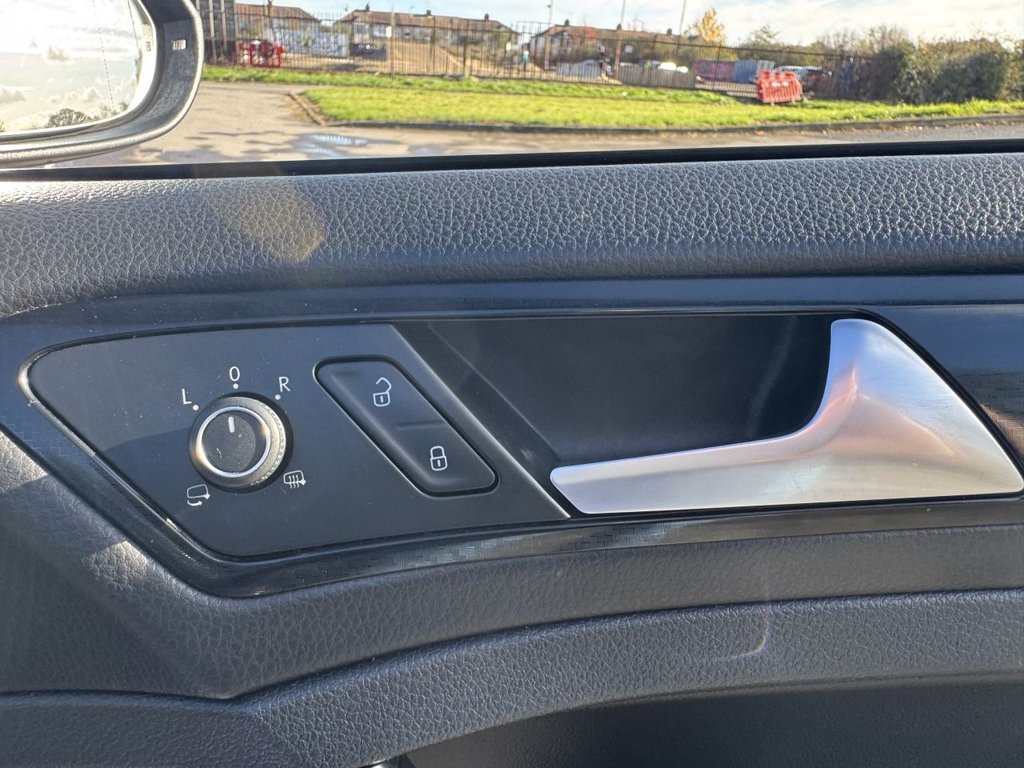 Used Volkswagen Golf 2015 for sale - 76323058: Photo 49