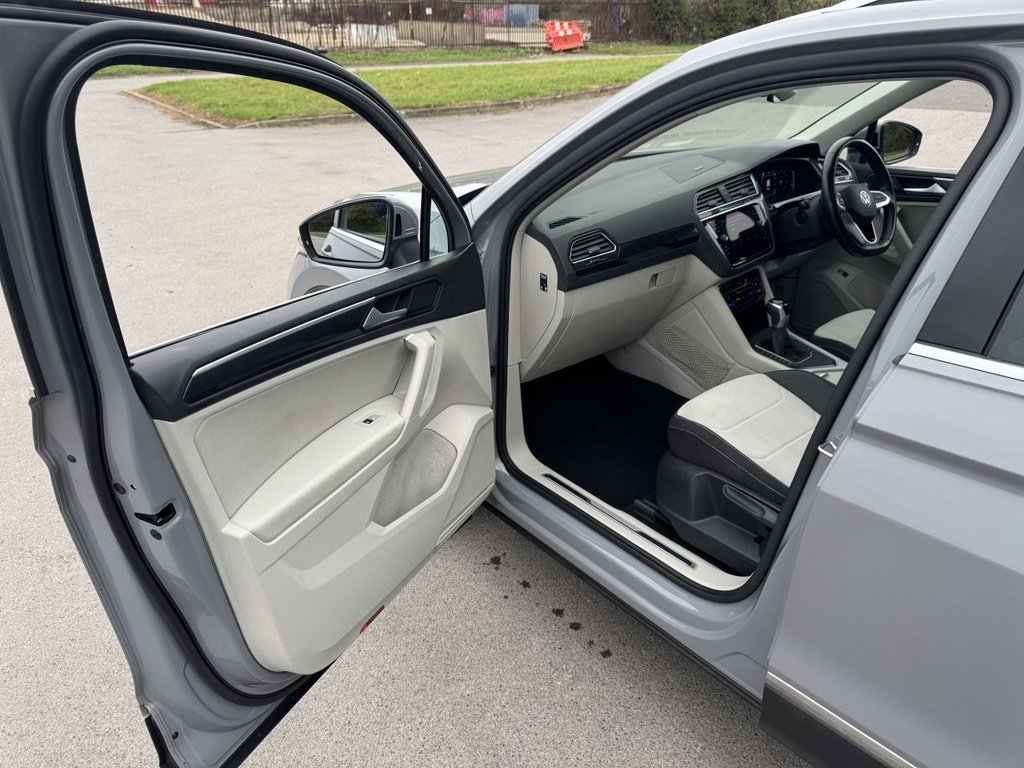 Used Volkswagen Tiguan 2021 for sale - 76119308: Photo 40