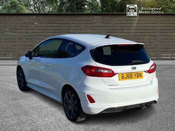 Used Ford Fiesta 2018 for sale - 77250452: Photo