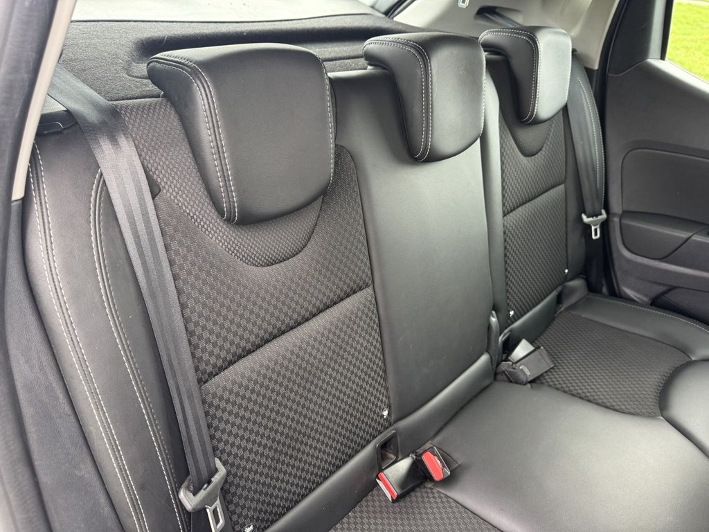 Used Renault Clio 2017 for sale - 77534183: Photo 27