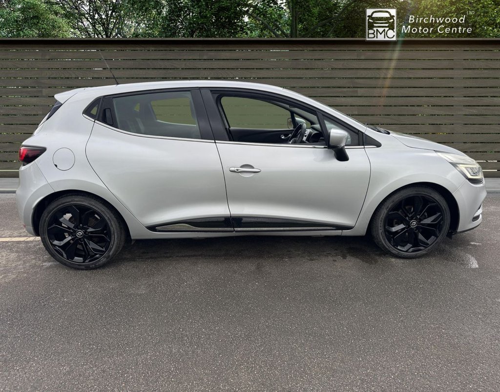 Used Renault Clio 2017 for sale - 77534183: Photo 8
