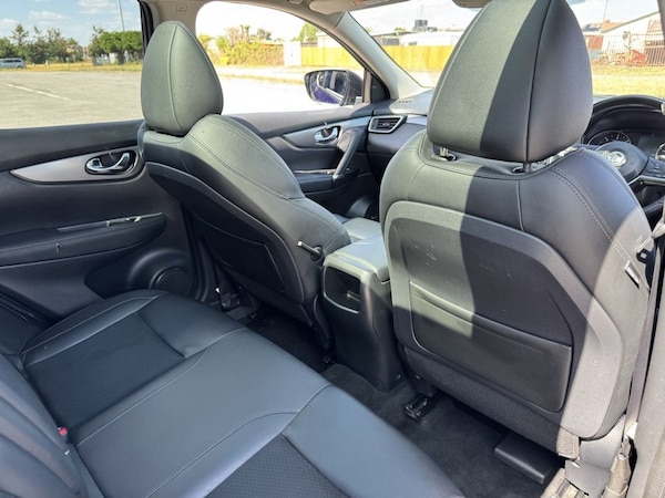 Used Nissan Qashqai 2018 for sale - 75042498: Photo 16