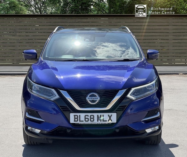 Used Nissan Qashqai 2018 for sale - 75042498: Photo 2