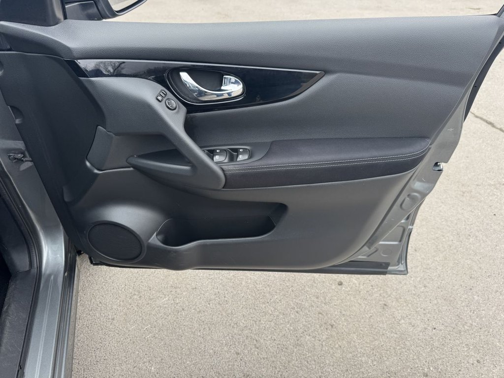 Used Nissan Qashqai 2021 for sale - 76698283: Photo 48