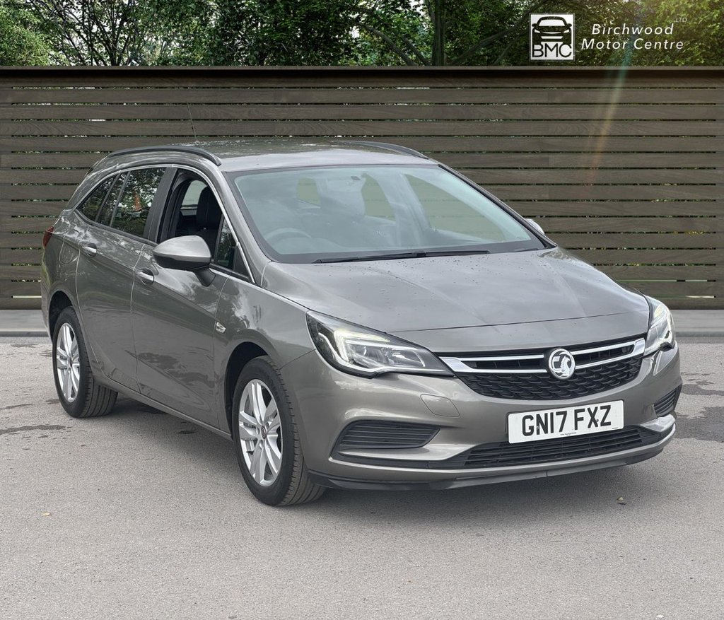 Used Vauxhall Astra 2017 for sale - 76216807: Photo 1