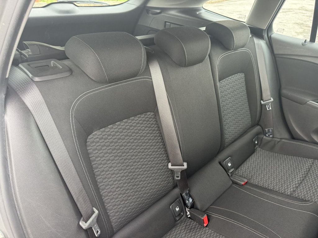 Used Vauxhall Astra 2017 for sale - 76216807: Photo 22