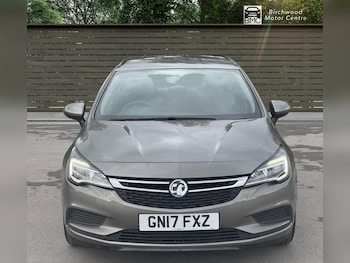 Used Vauxhall Astra 2017 for sale - 76216807: Photo