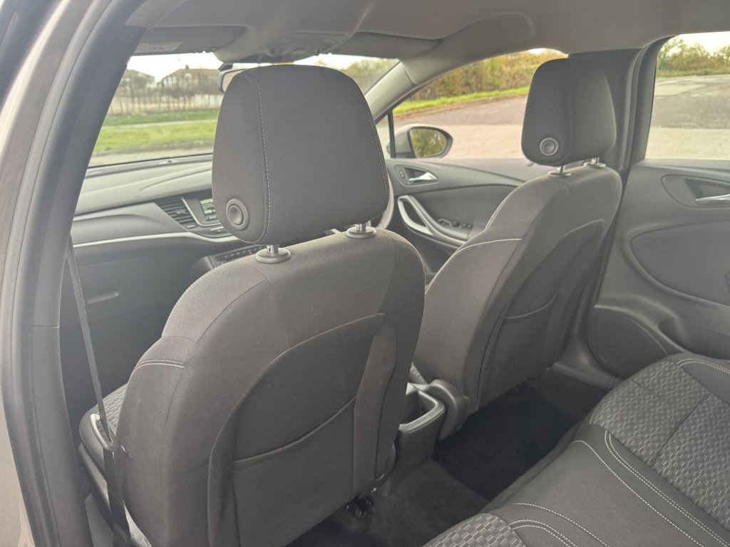 Used Vauxhall Astra 2017 for sale - 76216807: Photo 30