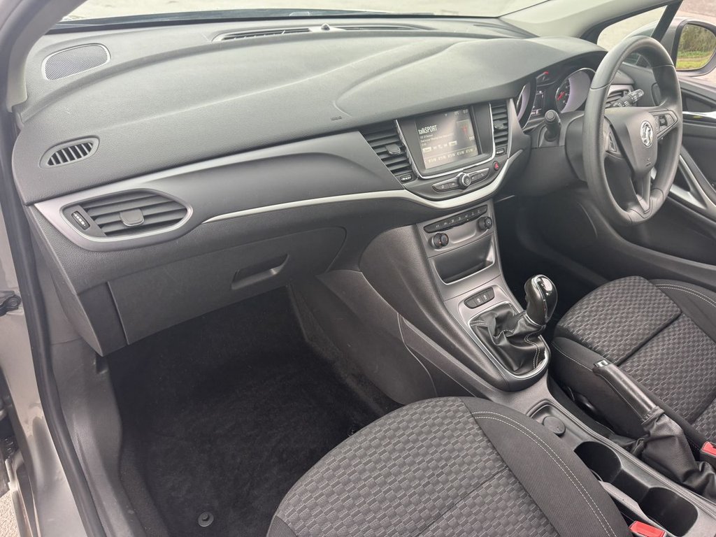 Used Vauxhall Astra 2017 for sale - 76216807: Photo 34