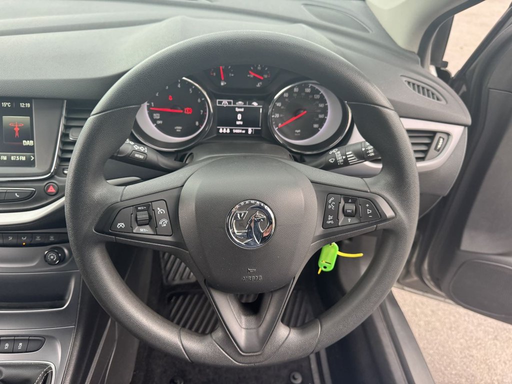 Used Vauxhall Astra 2017 for sale - 76216807: Photo 48