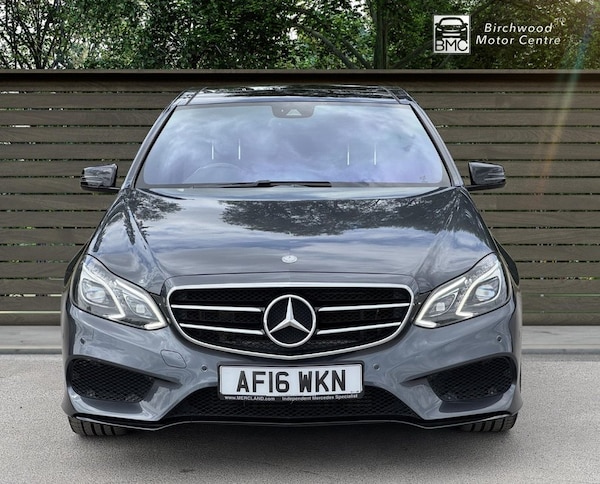 Used Mercedes-Benz E-Class 2016 for sale - 74986321: Photo 2