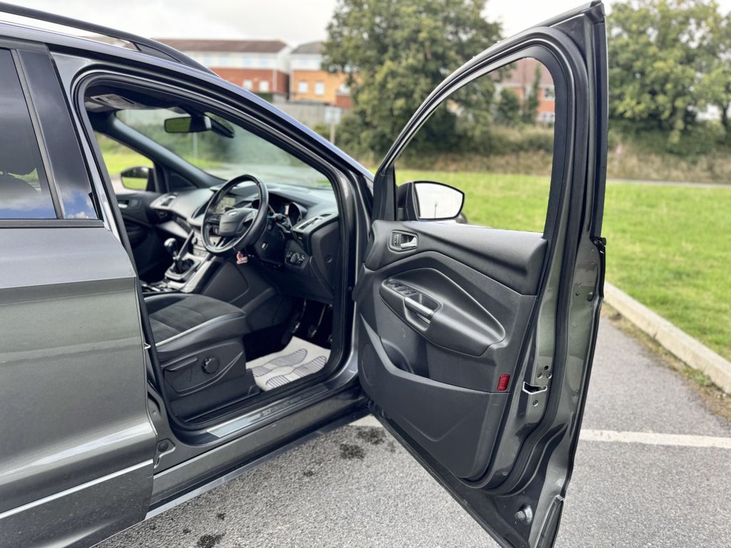 Used Ford Kuga 2017 for sale - 77520677: Photo 12