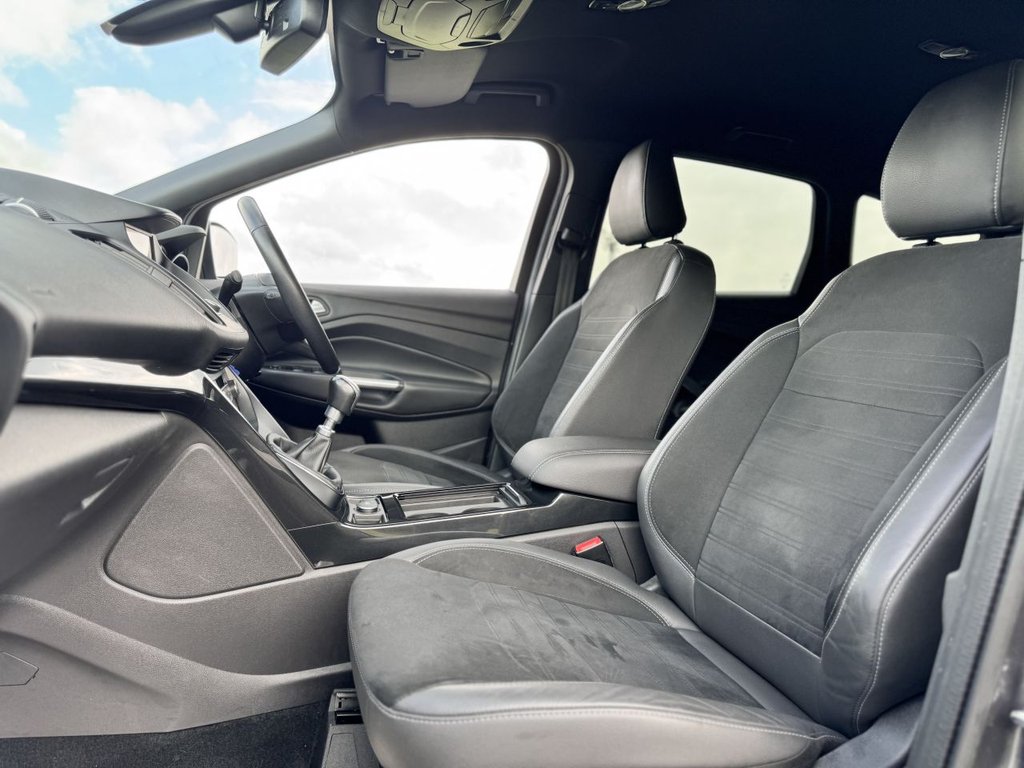 Used Ford Kuga 2017 for sale - 77520677: Photo 19