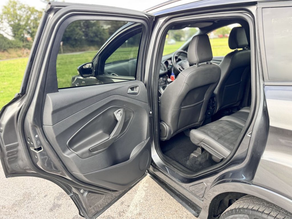 Used Ford Kuga 2017 for sale - 77520677: Photo 21