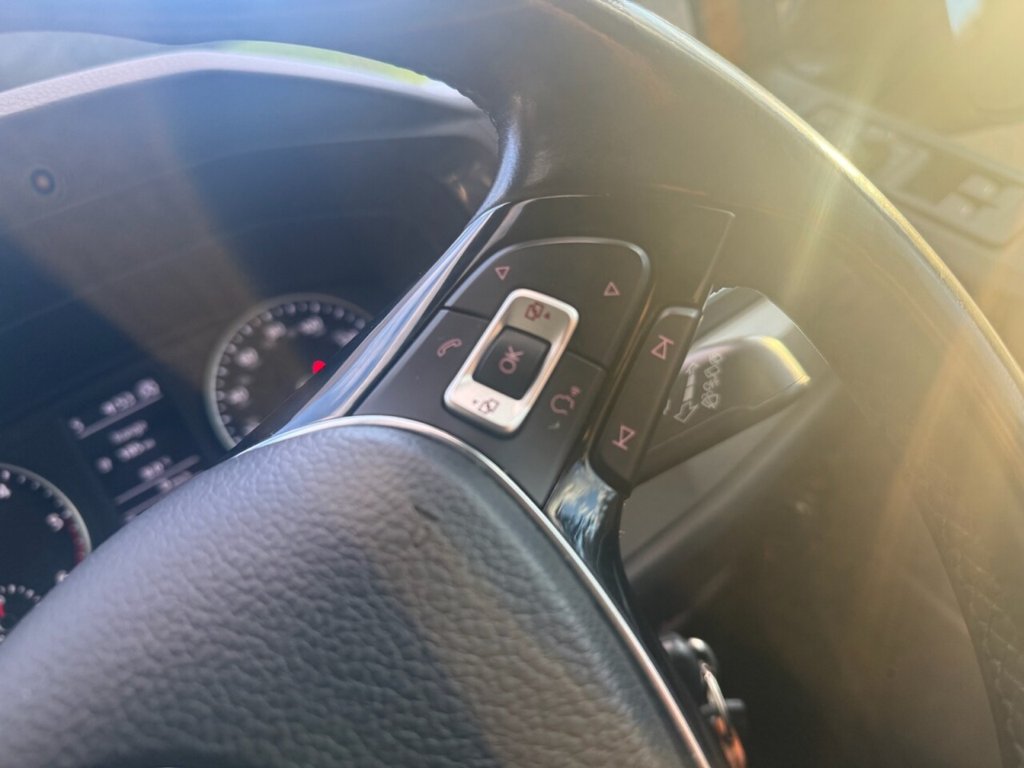 Used Volkswagen Transporter 2017 for sale - 77898943: Photo 17