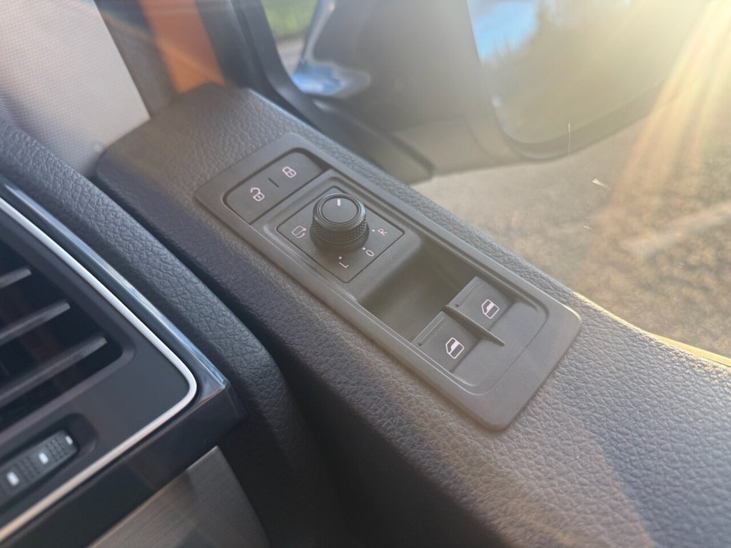 Used Volkswagen Transporter 2017 for sale - 77898943: Photo 21