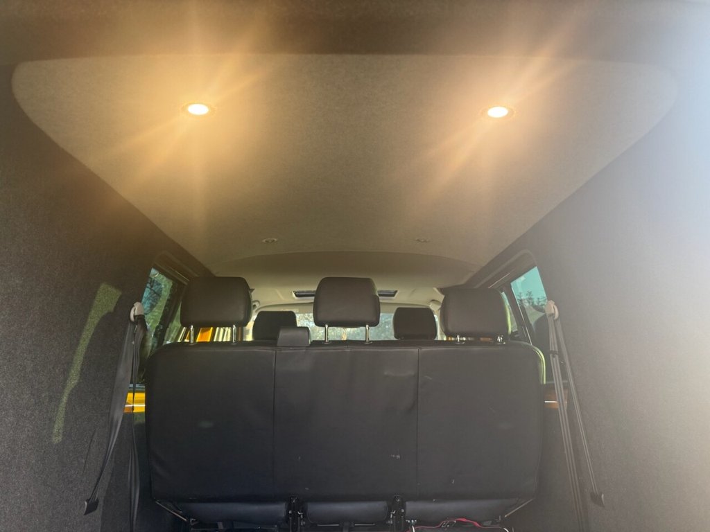 Used Volkswagen Transporter 2017 for sale - 77898943: Photo 32