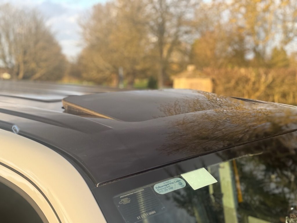 Used Volkswagen Transporter 2017 for sale - 77898943: Photo 35