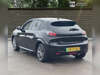 Used Peugeot E-208 2022 for sale - 77139965: Photo