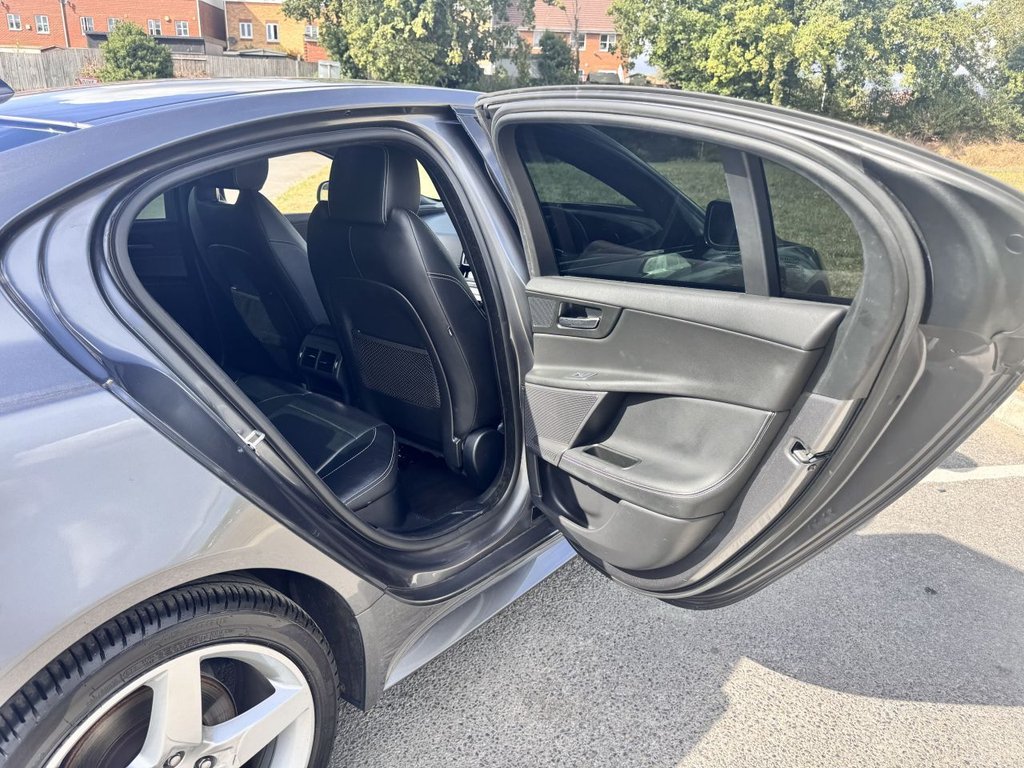 Used Jaguar XE 2016 for sale - 77821015: Photo 18