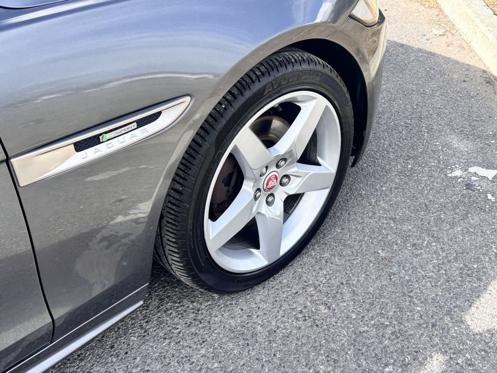 Used Jaguar XE 2016 for sale - 77821015: Photo 25