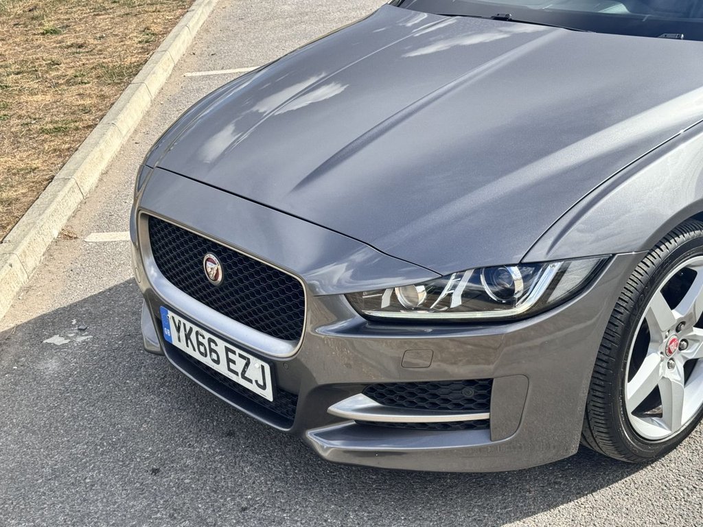Used Jaguar XE 2016 for sale - 77821015: Photo 30