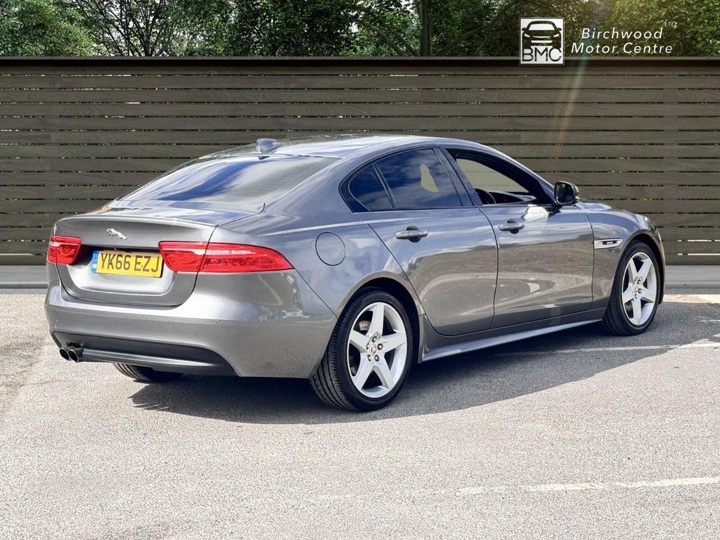 Used Jaguar XE 2016 for sale - 77821015: Photo 7