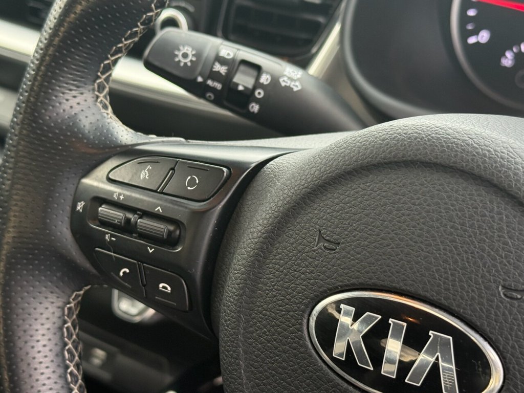 Used Kia Stonic 2018 for sale - 76291770: Photo 23