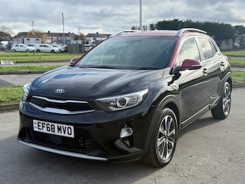 Used Kia Stonic 2018 for sale - 76291770: Photo