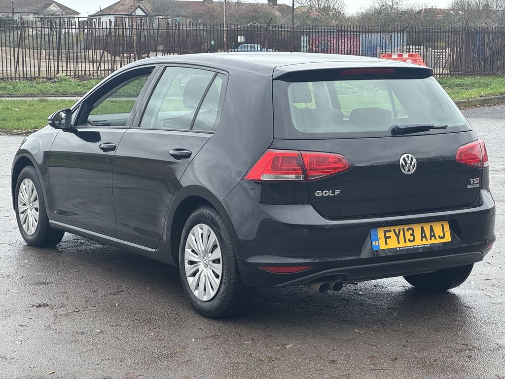 Used Volkswagen Golf 2013 for sale - 76703773: Photo 14