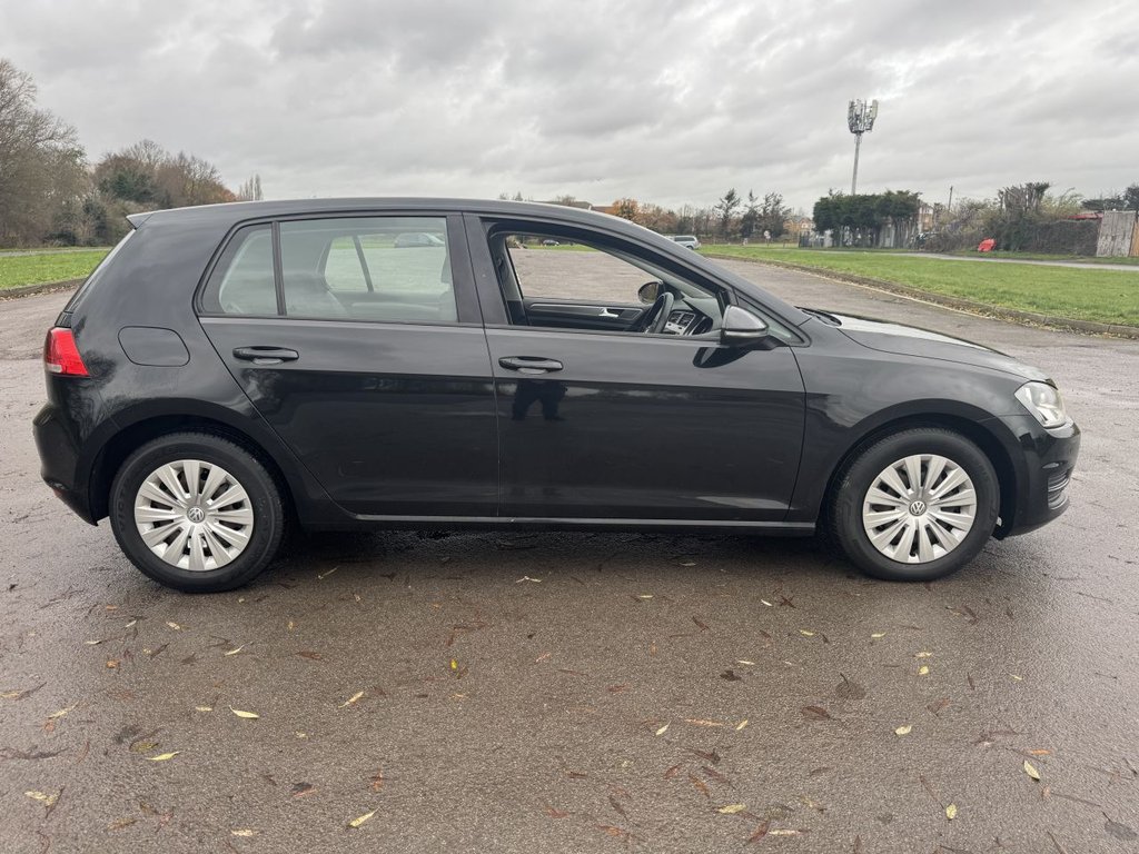 Used Volkswagen Golf 2013 for sale - 76703773: Photo 17