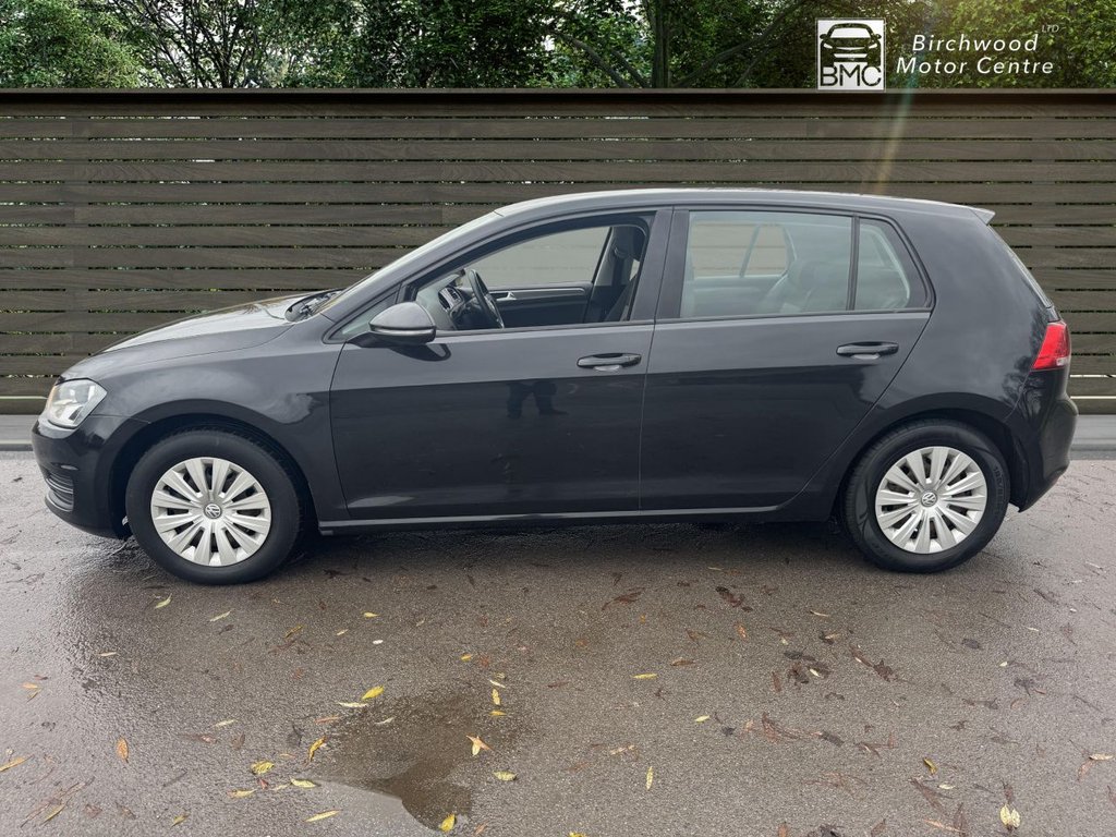 Used Volkswagen Golf 2013 for sale - 76703773: Photo 4