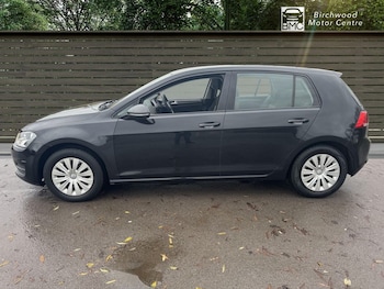 Used Volkswagen Golf 2013 for sale - 76703773: Photo