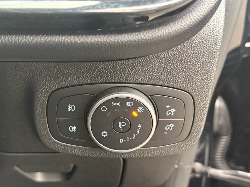 Used Ford Fiesta 2018 for sale - 76080948: Photo 19