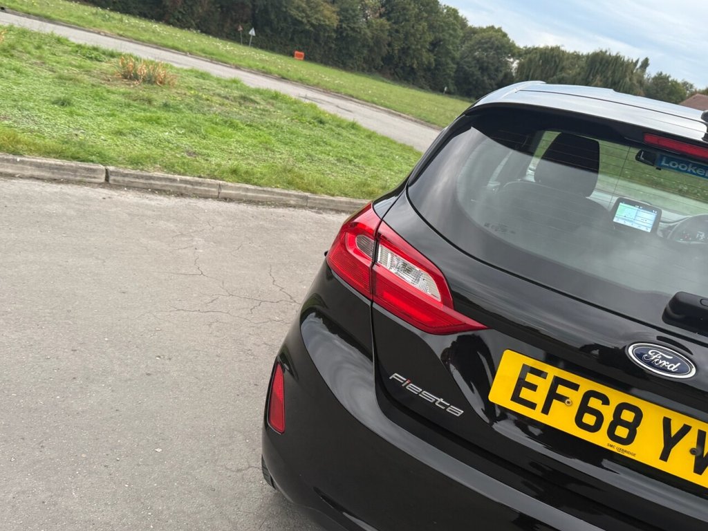 Used Ford Fiesta 2018 for sale - 76080948: Photo 21