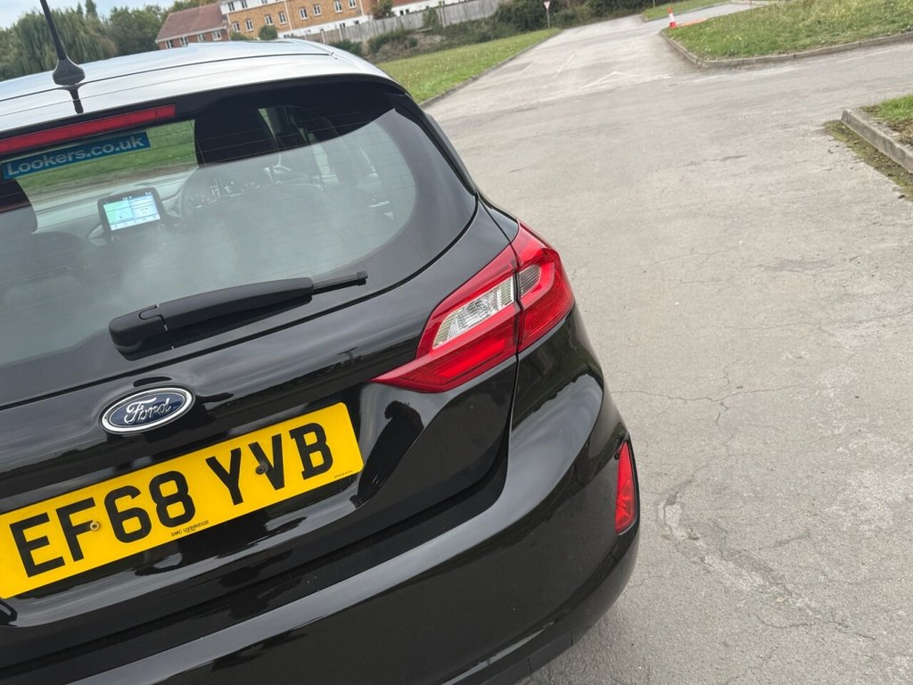 Used Ford Fiesta 2018 for sale - 76080948: Photo 22