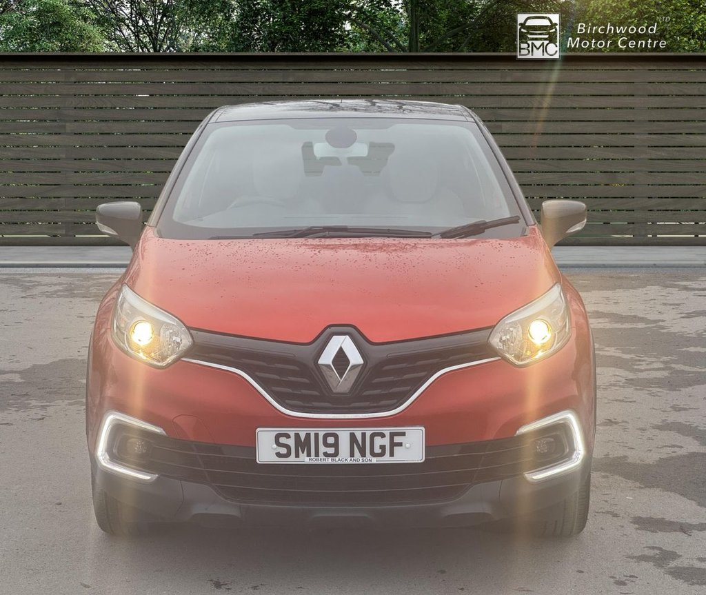 Used Renault Captur 2019 for sale - 76999218: Photo 2