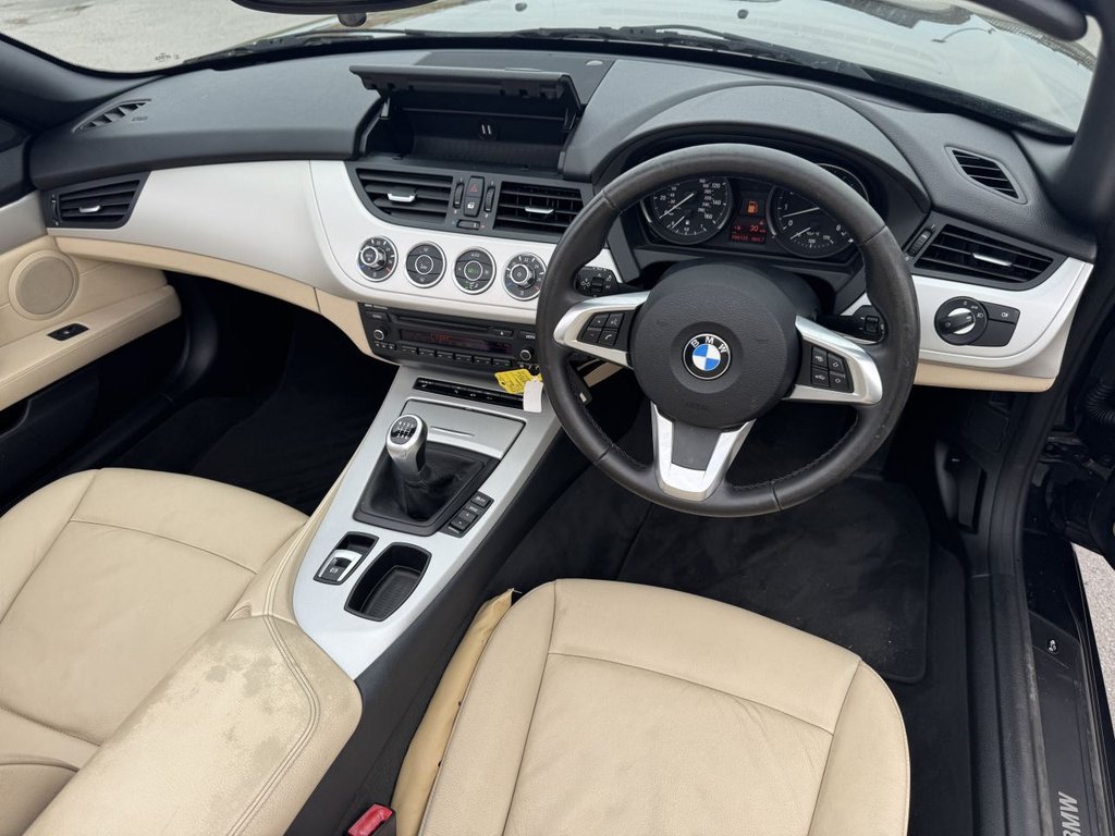 Used BMW Z4 2009 for sale - 76028922: Photo 25