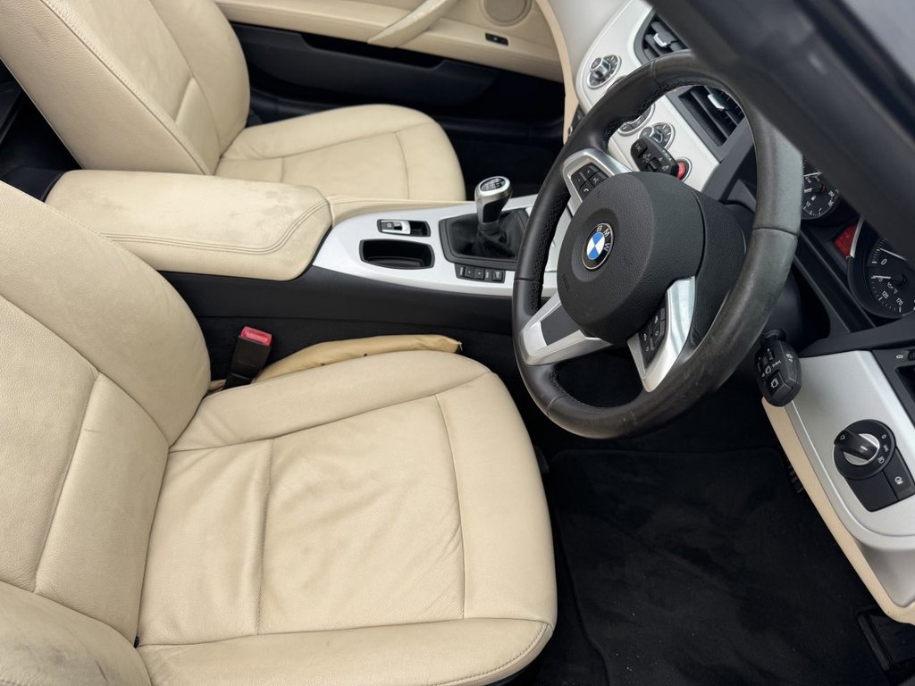 Used BMW Z4 2009 for sale - 76028922: Photo 26